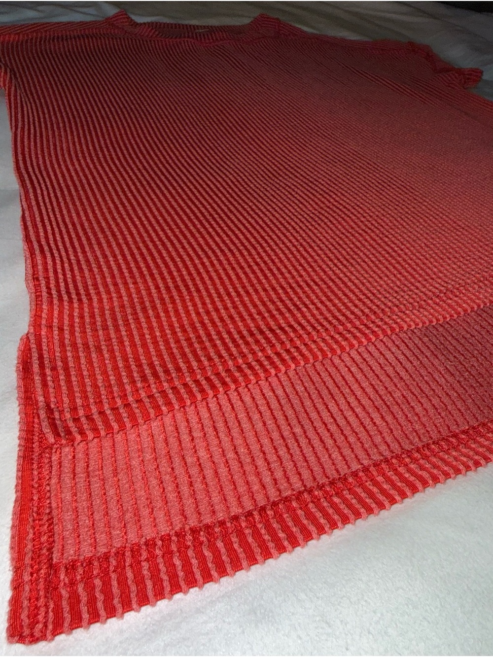 Women’s Red Ribbed Short Sleeve Tee - Picture 3 of 3
